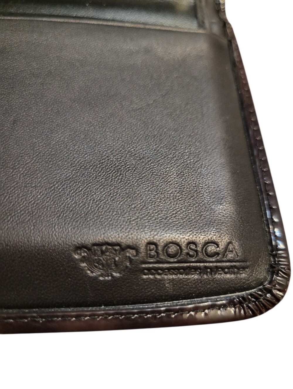 Vintage Bosca Piccolo Black/Brown Patent Leather Bifold Wallet - Picture 9 of 11